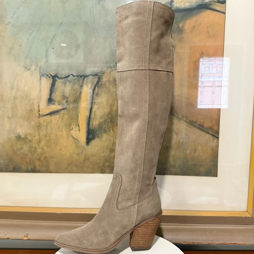 🌸BLONDO🌸 Windie Knee High Boot In Brown Size: 5.5M